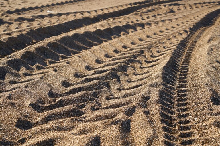 The Evolution of Car Tire Technology: From Bias-Ply to Radial to Run-Flat